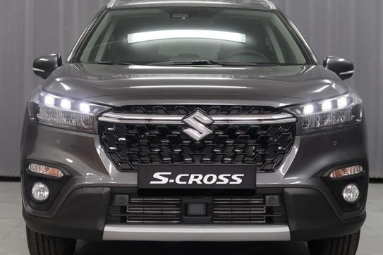 Suzuki S-Cross 1.4 SHVS Elegance 4WD