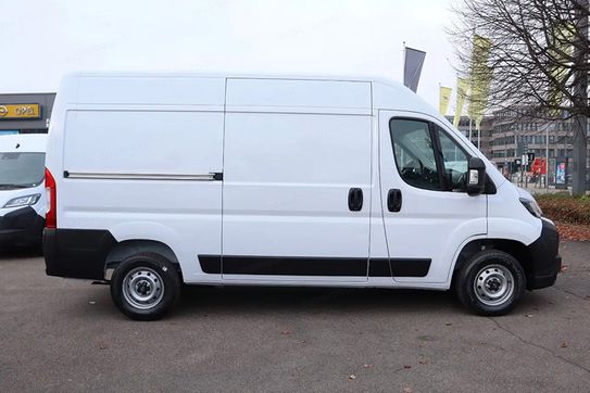 Opel Movano L2H2