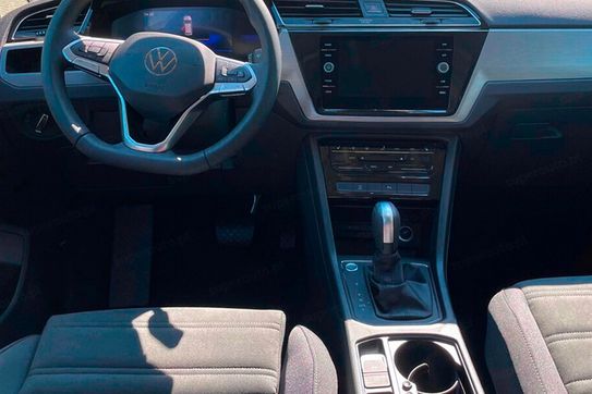Volkswagen Touran Comfortline Plus 1.5 TSI DSG