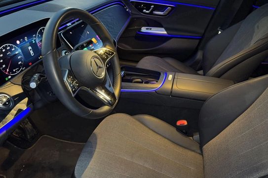 Mercedes E Klasa 220 d 4MATIC Avantgarde