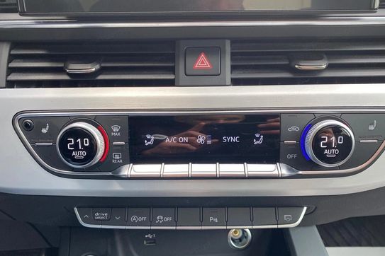 Audi A5 45 TFSI mHEV quattro S tronic