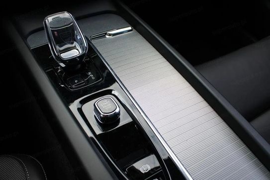 Volvo V60 B4 D Plus Dark