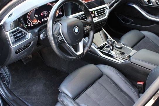 BMW Seria 3 Touring 320d xDrive Sport Line