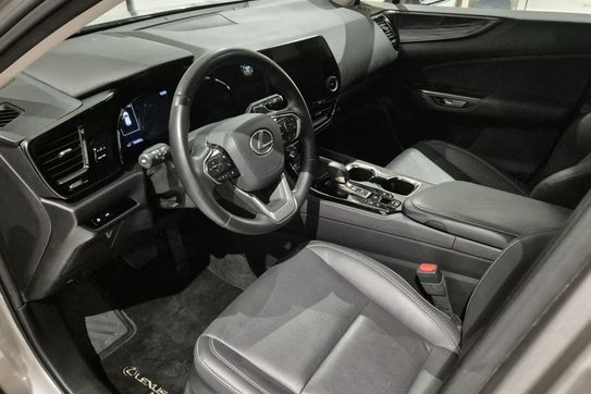 Lexus NX 350h Prestige AWD