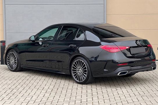 Mercedes Klasa C 220 d 4-Matic AMG
