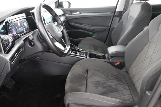 Volkswagen Golf VIII 2.0