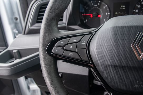 Renault Master L3 Zabudowa 8EP + Tył spanie