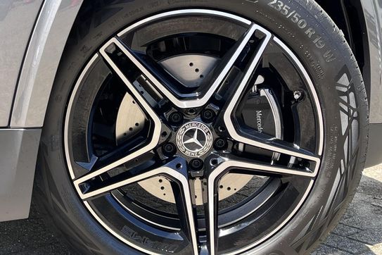 Mercedes GLA 200 AMG Line