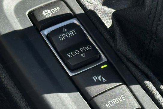 BMW X1 XDRIVE25E Advantage
