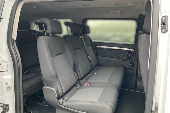 Toyota Proace Verso EV Long 75kWh Business