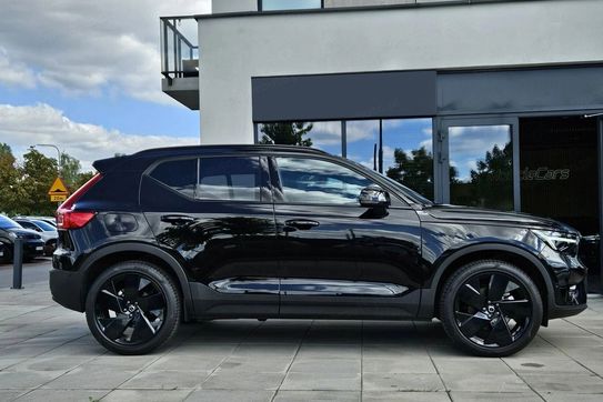 Volvo XC40 B3 Ultra Black aut