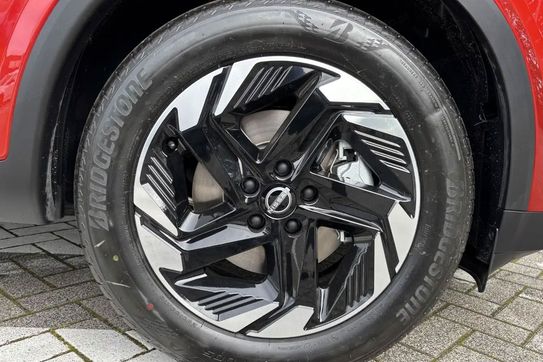 Nissan Qashqai N-Connecta Xtronic 1.3 DIG-T mHEV