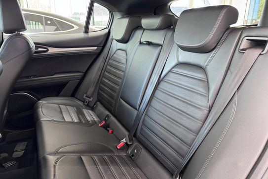 Alfa Romeo Stelvio 2.0 Turbo Veloce Q4 aut