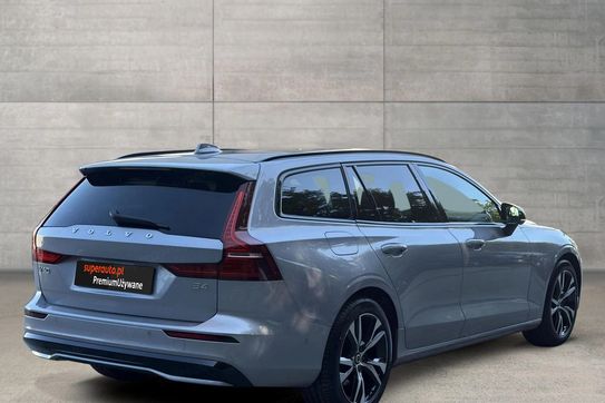 Volvo V60 B4 B Ultra Dark aut