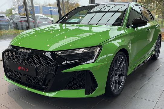 Audi A3 RS3 TFSI quattro Sportback