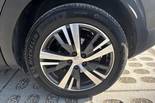 Peugeot 3008 Allure Pack 1.2 PureTech S&S EAT8