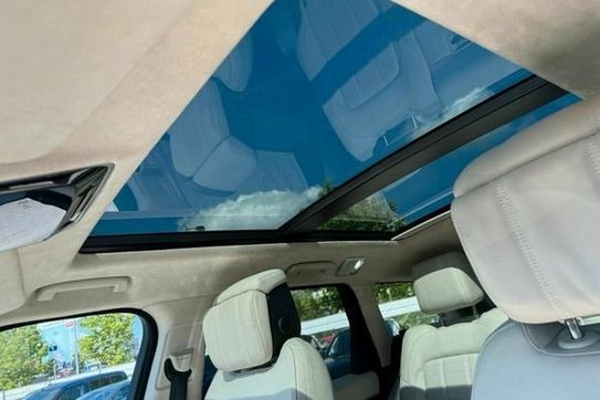 Land Rover Range Rover Velar Velar 2.0 D200 mHEV Dynamic SE