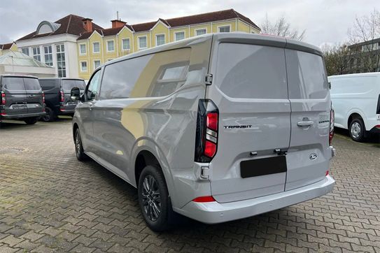 Ford Transit Custom 320 L2H1 Limited