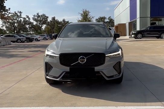 Volvo XC60 T8 Plug-In Hybrid AWD Ultra Dark