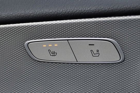 Mercedes Klasa E 220 d 4-Matic 9G-TRONIC