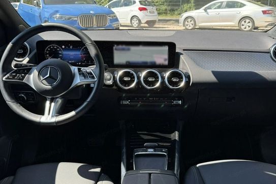 Mercedes Klasa B 220 d Progressive 8G-DCT