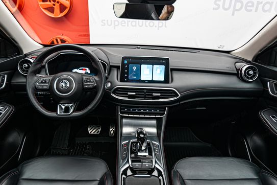 MG HS 1.5 T-GDI Exclusive DCT