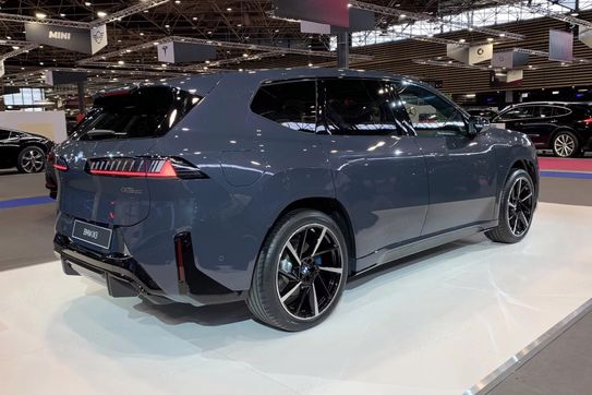 BMW iX3 50 xDrive M Sport