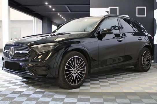 Mercedes GLC 300 e 4-Matic AMG Line