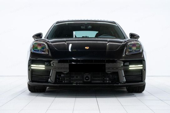 Porsche Panamera 4 E-Hybrid