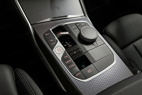 BMW Seria 3 318i M Sport