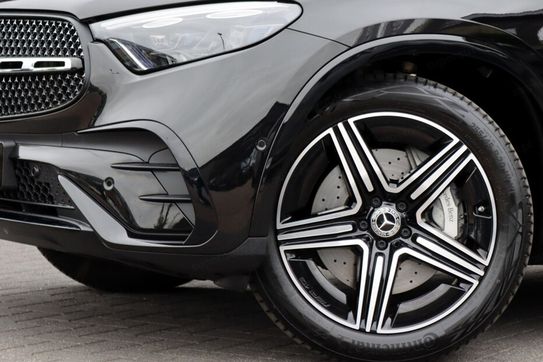 Mercedes GLC 300  4-Matic AMG Line
