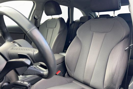 Audi A4 Avant 35 TDI