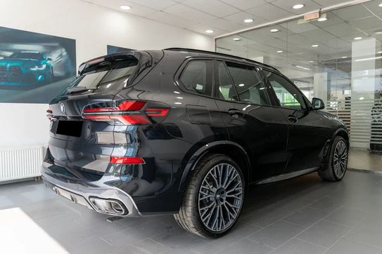 BMW X5 xDrive30d Individual Edition