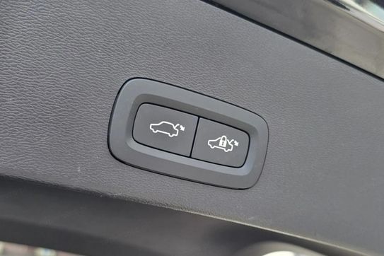 Volvo XC40 B4 Plus Dark aut