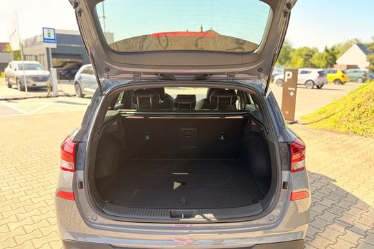 Hyundai i30 T-GDI Modern DCT