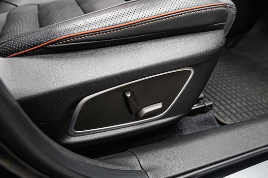 Renault Koleos 2.0 Blue dCi Initiale Paris 4x4 X-Tronic