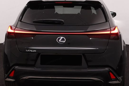 Lexus UX 300h F Sport Design 2.0 Hybrid Dynamic Force