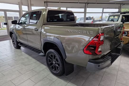 Toyota HiLux Double Cab Invincible
