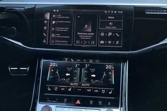 Audi A8 S8 TFSI quattro