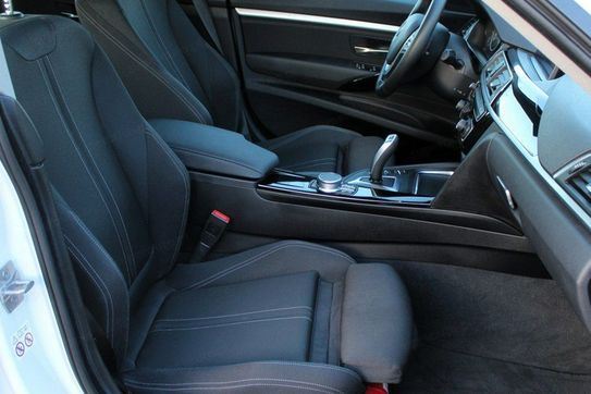 BMW Seria 3 Gran Turismo 320i GPF Sport Line aut
