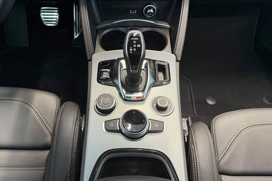 Alfa Romeo Stelvio 2.0 Turbo Intensa Q4