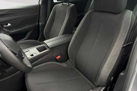 Peugeot 308 1.2 PureTech Active Pack S&S EAT8