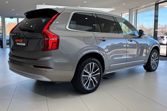 Volvo XC90 D5 AWD Momentum Pro 7os