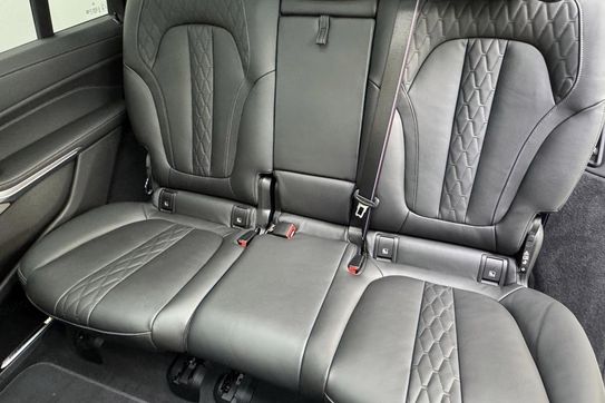 BMW X7 xDrive40d Individual Edition
