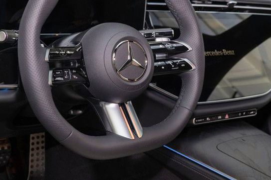 Mercedes Klasa E 220 d 4-Matic AMG