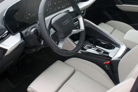 Audi Q5 TFSI quattro advanced