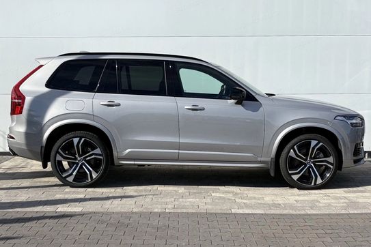 Volvo XC90 T8 AWD Plug-In Hybrid Ultra Dark 7os