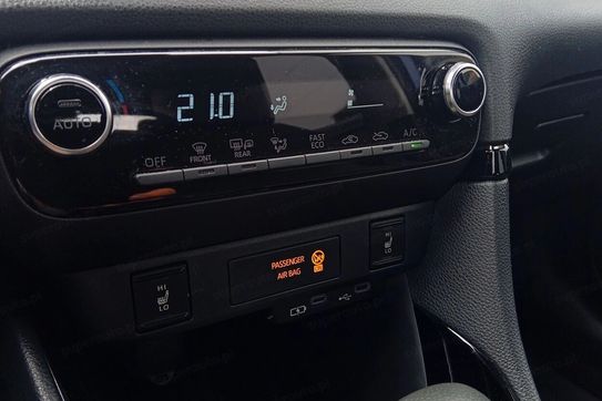 Toyota Yaris Hybrid 1.5