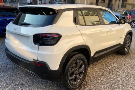 Jeep Avenger LONGITUDE 1.2 T3 mHEV FWD eDCT6