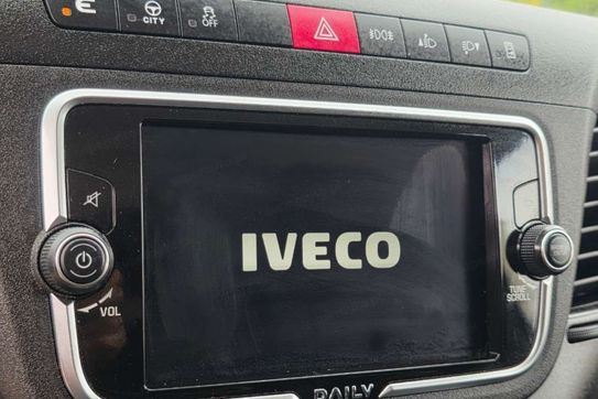 Iveco Daily 35S18 L4H2